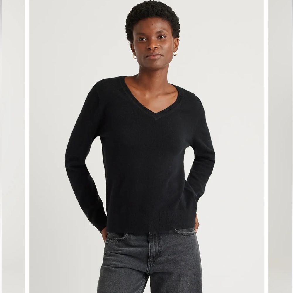 QUINCE Mongolian Cashmere V-Neck Sweater (Black, size L)